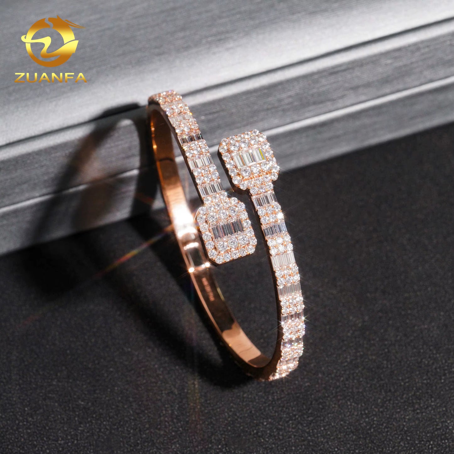 Iced Out Hip Hop Jewelry Cuban Bracelet 925 Sterling Silver Vvs Moissanite Baguette Cut Diamond Cuff Bangle Bracelet Men&Wome