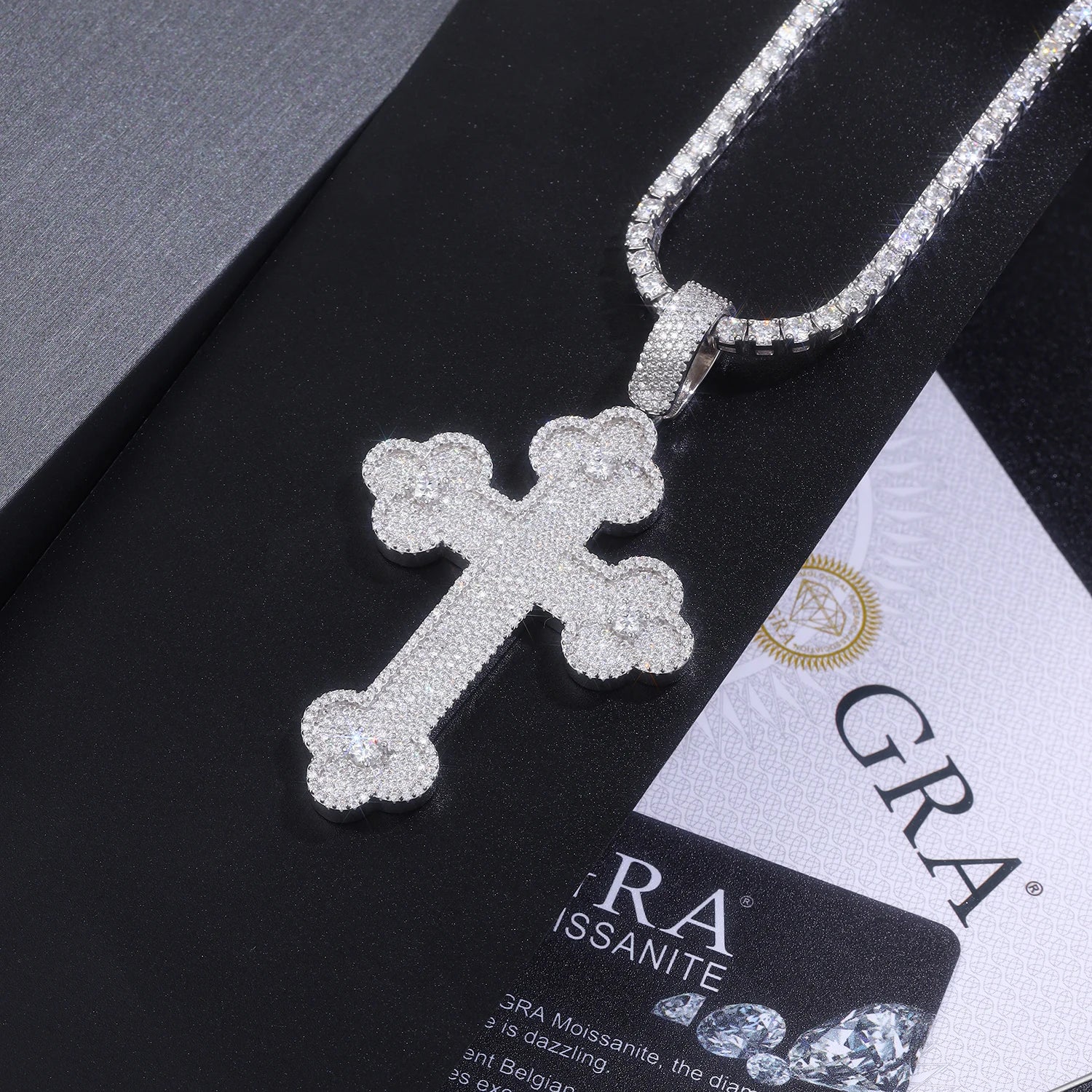 Clover Cross White Gold Pendant