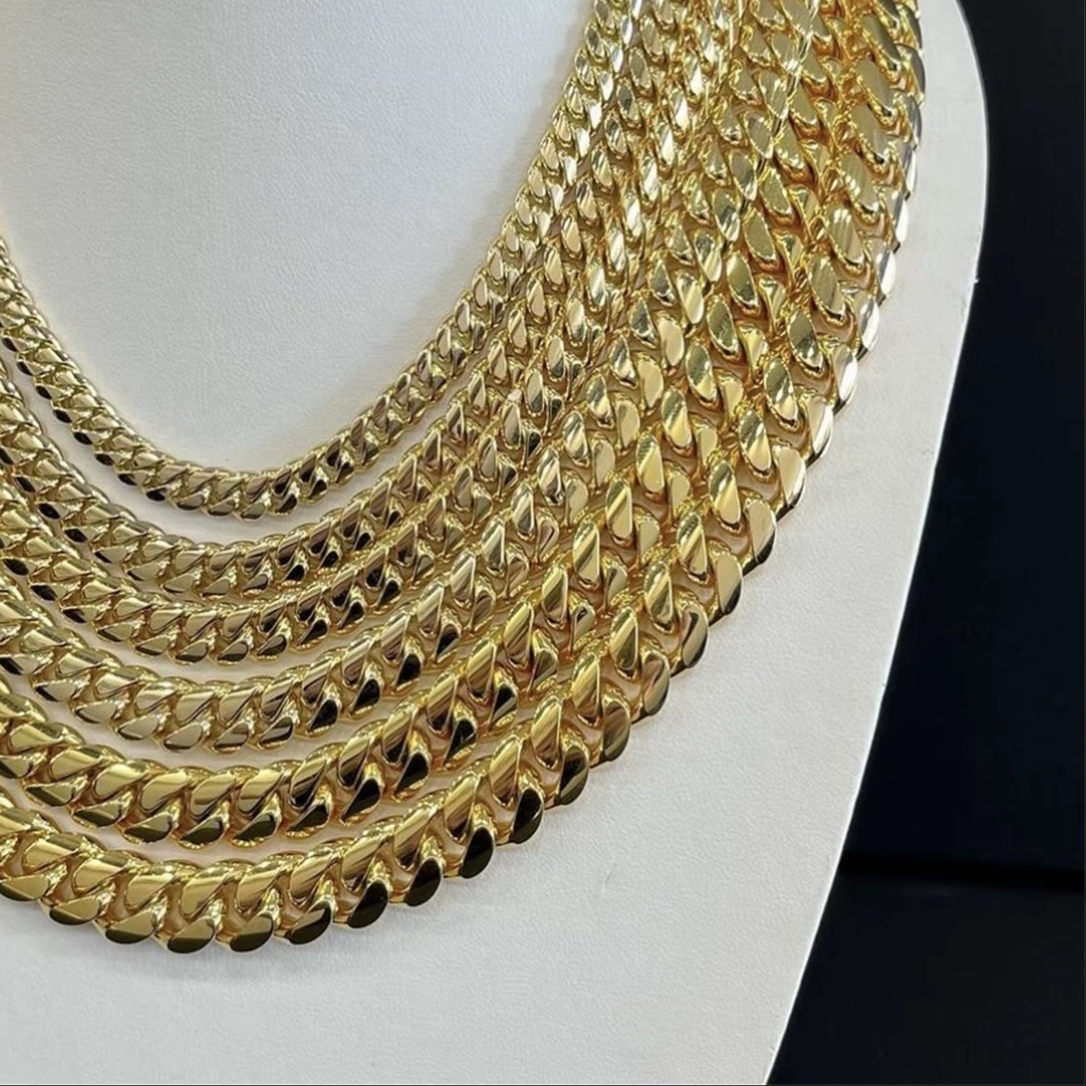 18K Gold Miami Cuban Link Chain 10mm – Dr.Moissy